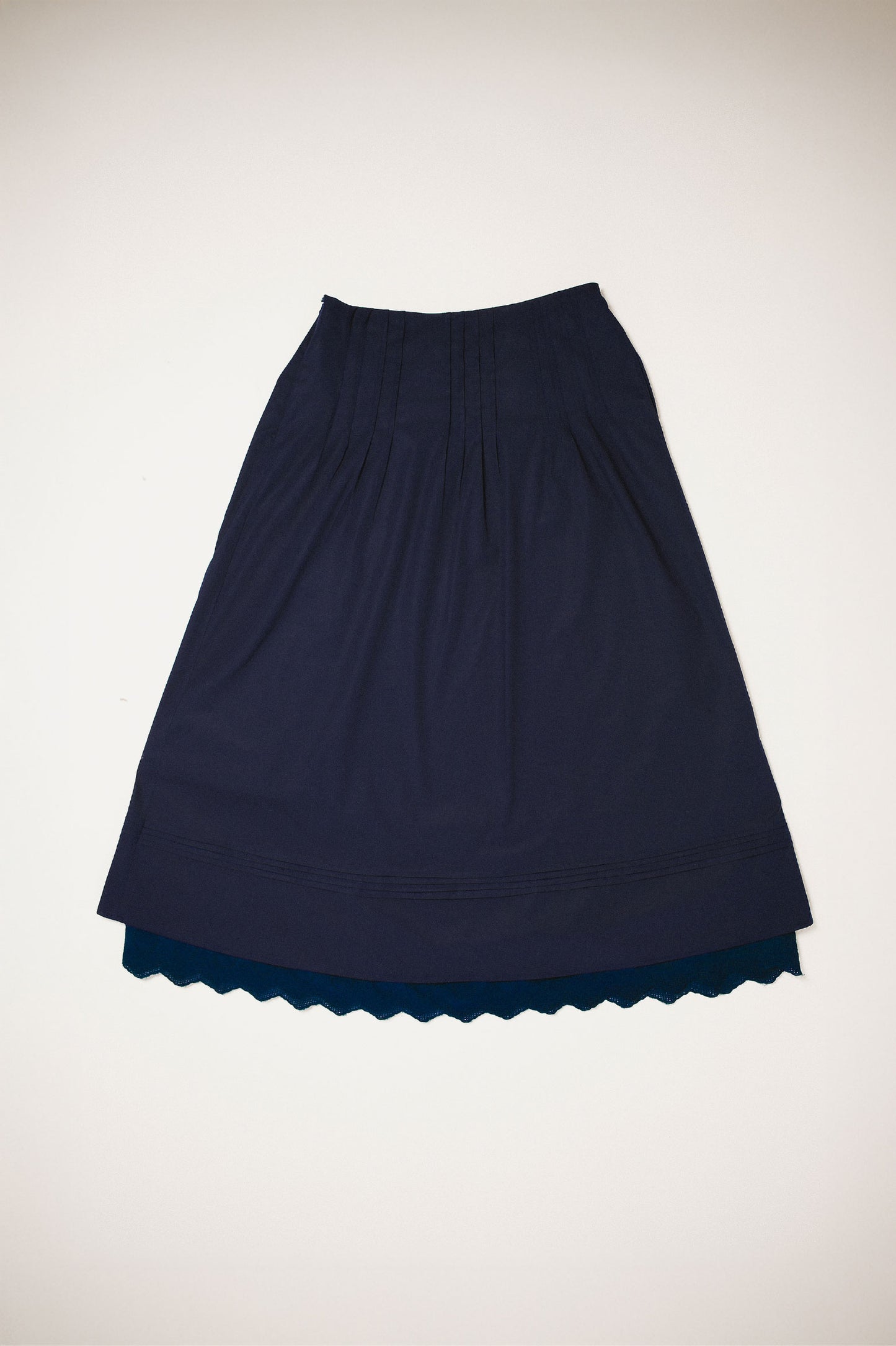 First Blooms Of Spring Skirt in Navy