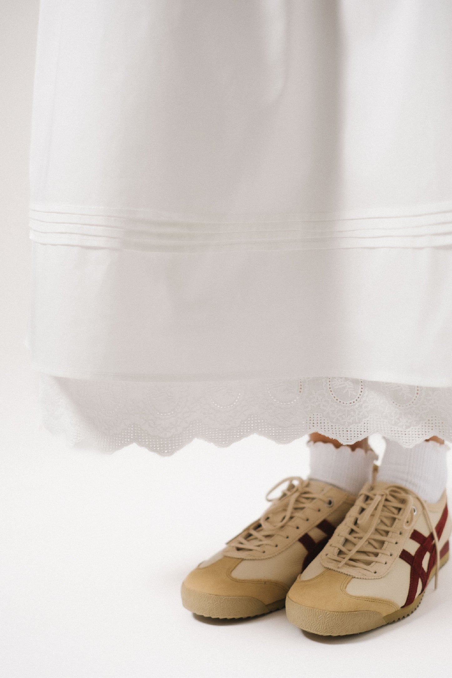 First Blooms Of Spring Skirt in Pearl